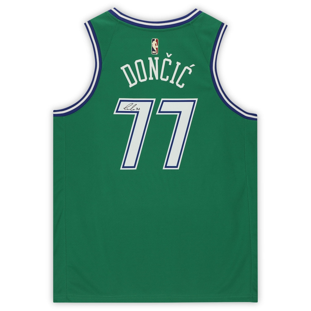 Fanatics Authentic Luka Doncic Autographed Jersey